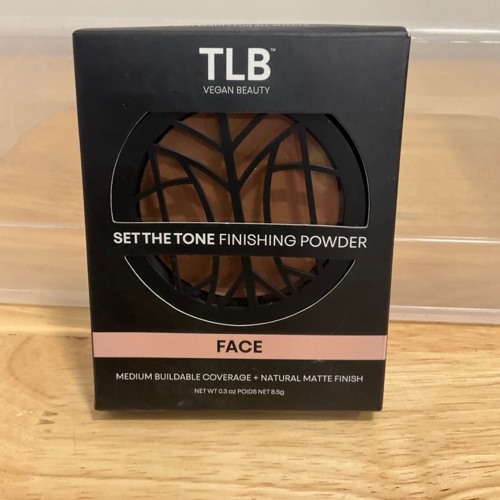 TLB  Setting Powder with  Satin Finish "Bronze Beauty"
